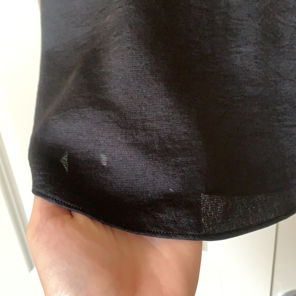 Express Tank Top - Picture 2 of 4